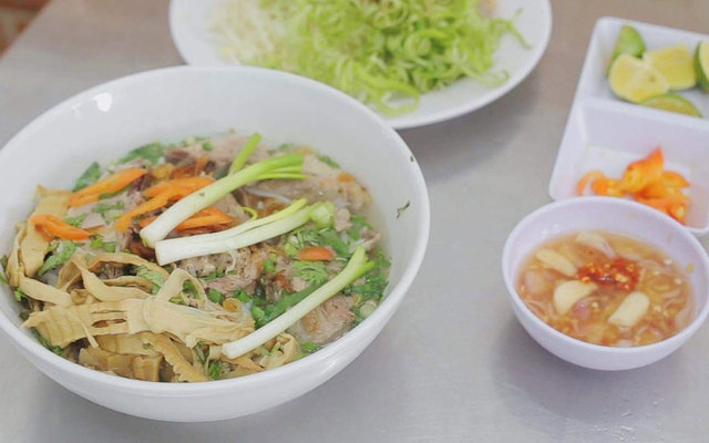 Sơn Nga Phở Gà - Chu Văn An