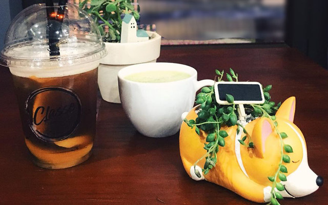 Classe - Coffee & Books