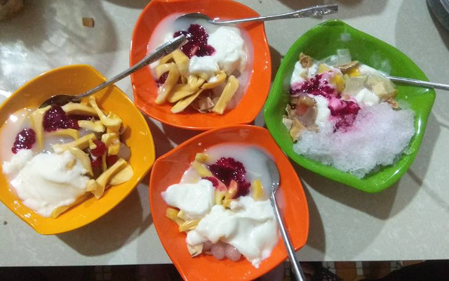 Quán 19 - Chè & Đồ Ăn Vặt