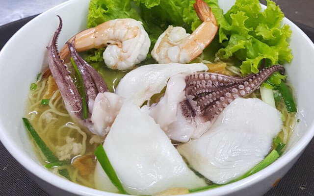 Toàn Ký Mì Gia - Nguyễn Văn Cừ