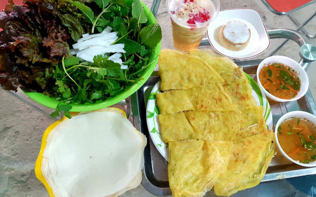 Bánh Xèo Sông Hương - Hoàng Văn Thái
