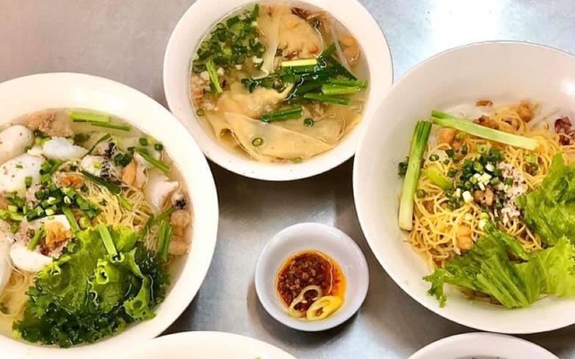 Tiệm Mì Thuận Phát