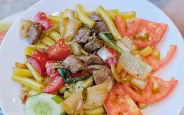 Quán Nhà - Cơm & Bò Né