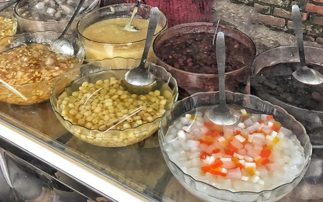 Chè Bốn Mùa - 310 Văn Chương