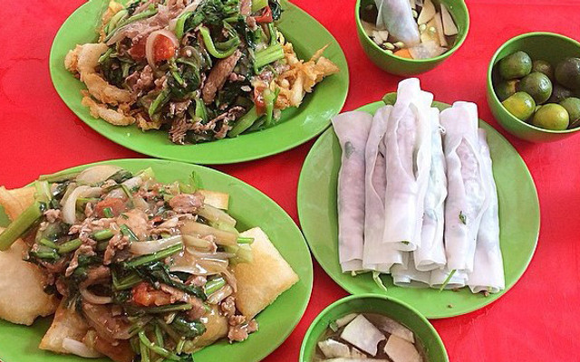 Phở Cuốn Hoa Lan
