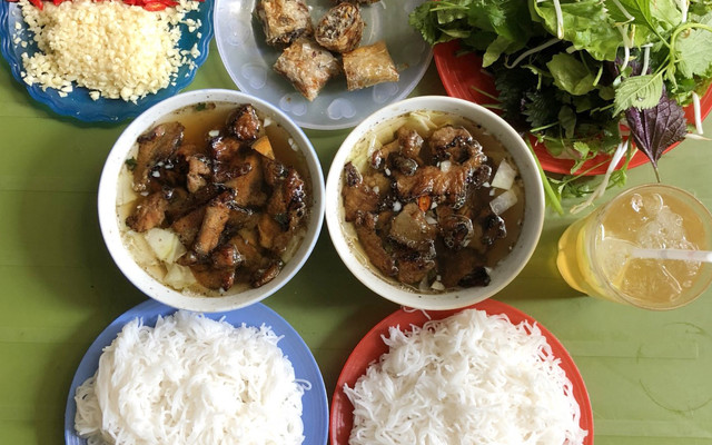 Bún Chả & Nem Cua Bể - Tuệ Tĩnh