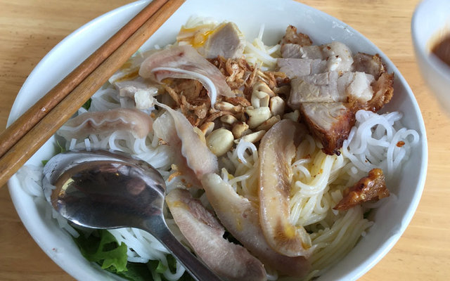 Bún Mắm Nêm, Gỏi Cuốn & Gỏi Khô Bò