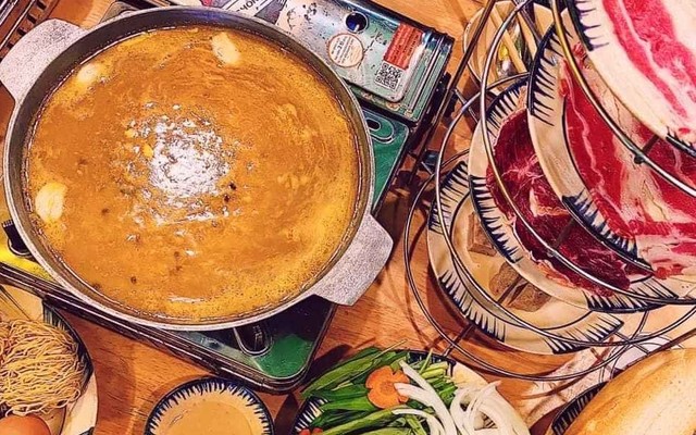 Bò Hé Lo - Bánh Canh Việt - Cách Mạng Tháng 8