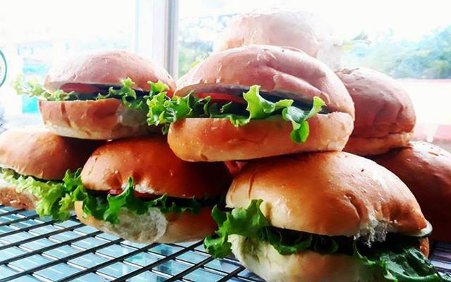 Burger Home - Tống Duy Tân