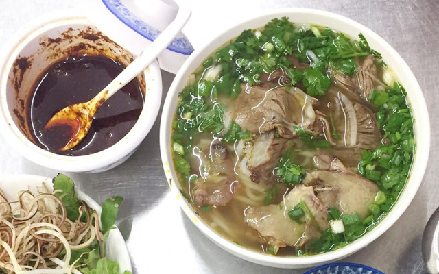 Bún Bò Huế Cua Ơi !