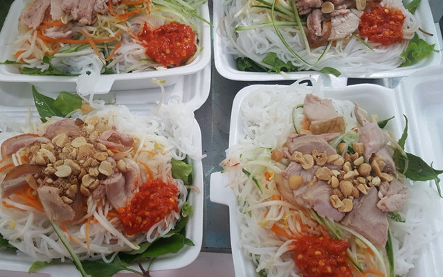 Tiệm Ăn Cây Khế - Bún Mắm Bê Thui & Nước Ép