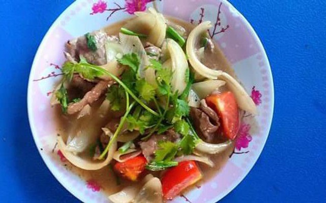 Cơm Gà Xối Mỡ Hồng Ký