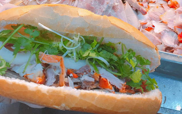 Cơm Gà Cô Trang