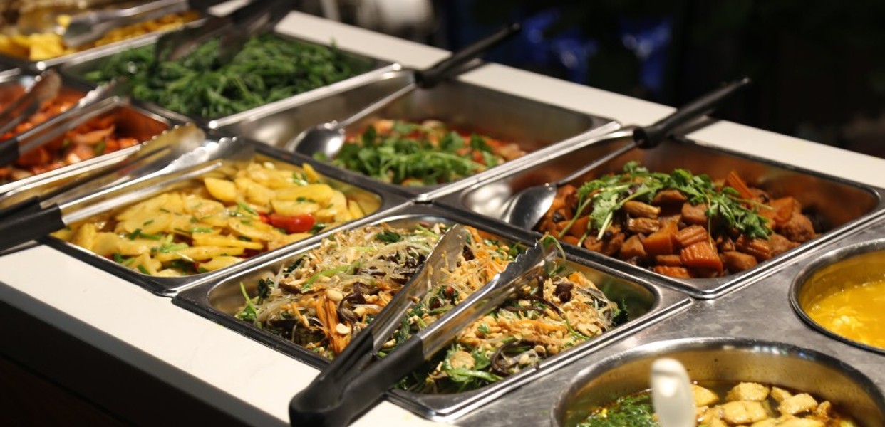 CHI NHÁNH VEGGIE CASTLE TRÊN PHỐ TRẦN KIM XUYẾN QUẬN CẦU GIẤY