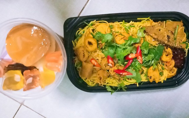 Bún Lòng Và Trà Sữa Dương Hiền