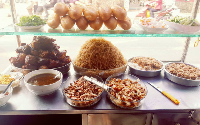 Bánh Mì Bà Bảy - Cây Trâm