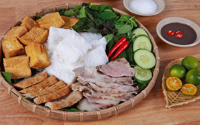 2 Con Cua - Bún Chả Hà Nội & Bún Đậu Mắm Tôm