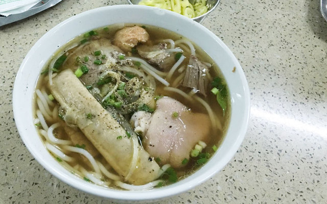 Bún Bò Đông Ba Gia Hội - Nguyễn Hữu Cảnh