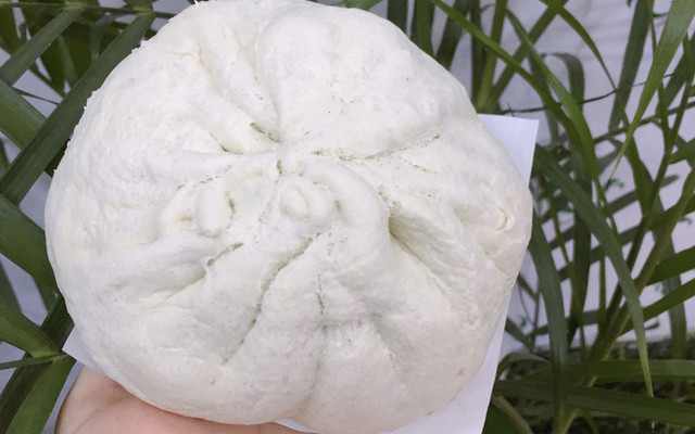 Bánh Bao 8 Trứng Sài Gòn