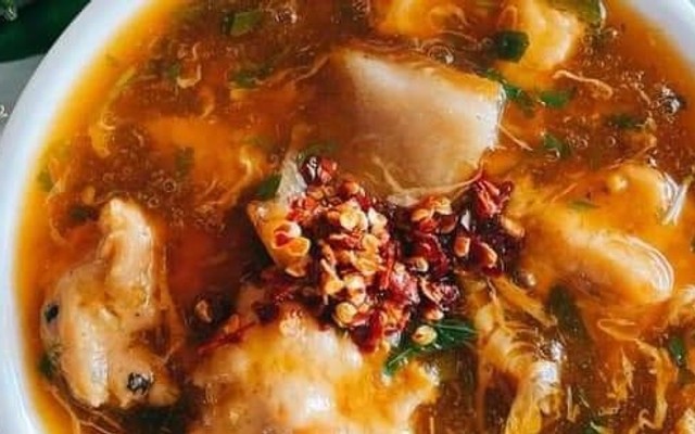Bà Ba - Bánh Canh Nam Phổ - Chợ Cồn