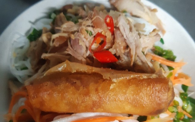 Thảo Nguyên - Cơm Tấm & Bún Thịt Nướng - Sơn Kỳ