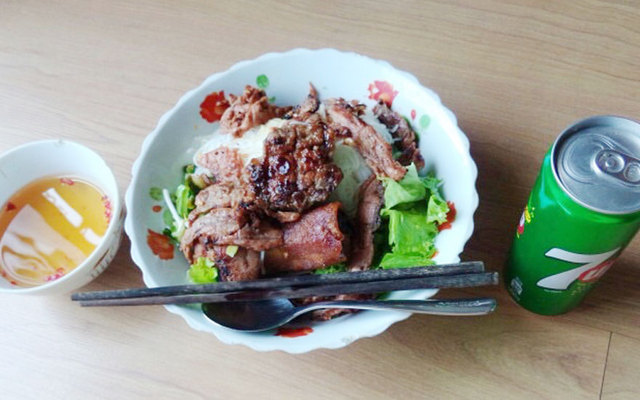 Bà Chín Buôn Đôn - Bún Thịt Nướng