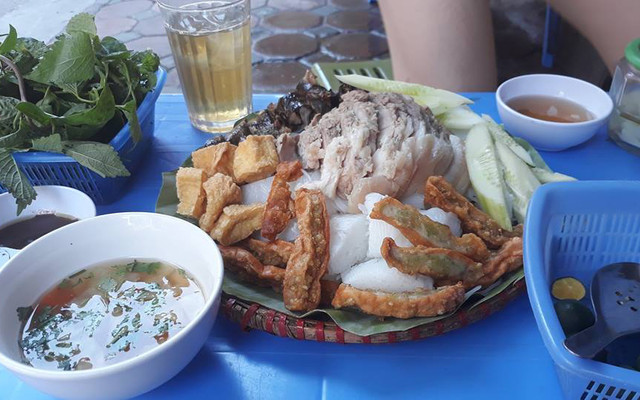 Bà Nhon - Bún Đậu Mẹt