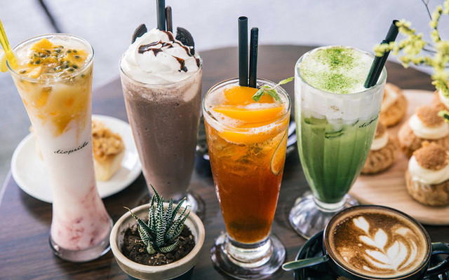 Diopside - Cake & Cafe