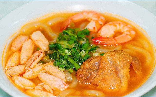 Cô Thủy - Bánh Canh Cua