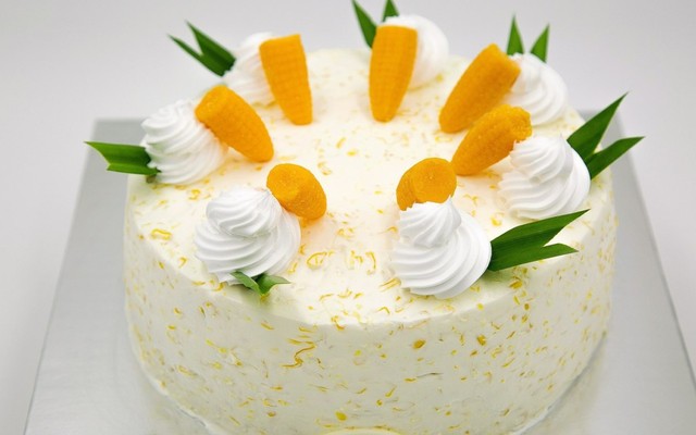 Mỹ Hảo Bakery - Bánh Kem Bắp & Bông Lan Trứng Muối