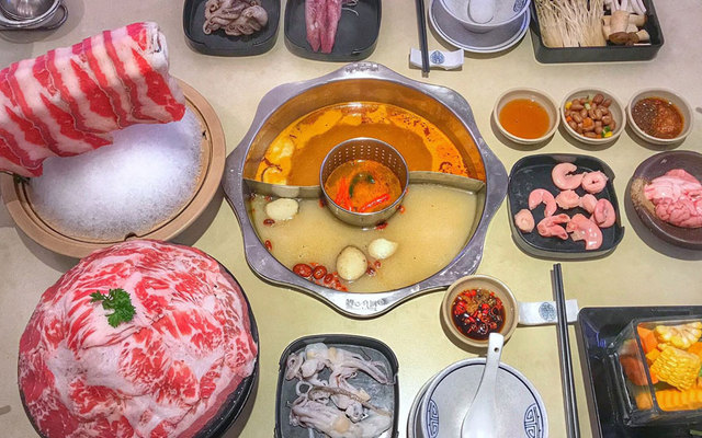 Manwah Taiwanese Hotpot - Gala Center Hoàng Văn Thụ