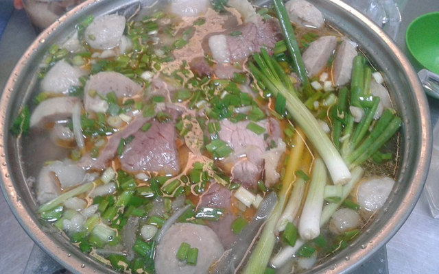 Lẩu Bò Thùy Dung