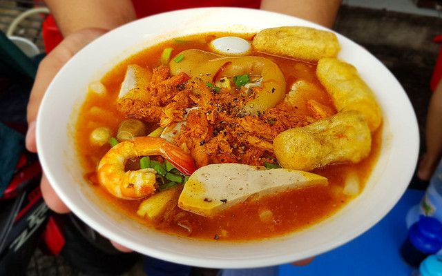 Bánh Canh Cua Linh