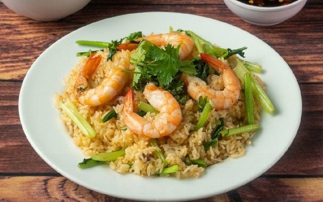 Chip Chip - Cơm Gà, Mì Xào & Nui Xào