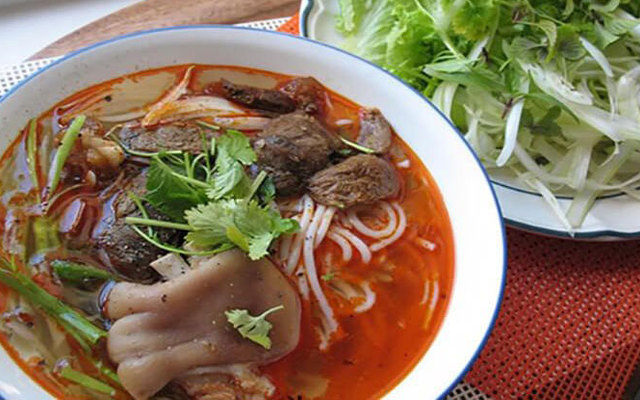 Tùng - Bún Bò Huế & Bánh Canh Đắk Lắk