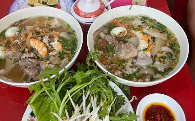 Huyền - Hủ Tiếu - Hùng Vương