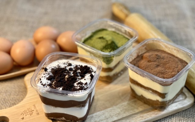 Ngon Ngon Quá - Bánh Ngọt & Ăn Vặt