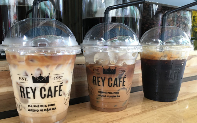 Rey Cafe - Cà Phê, Bánh Mì & Trà Sữa - Phạm Văn Đồng