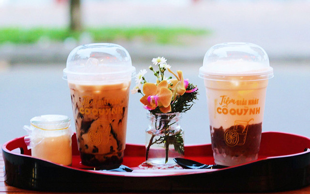 Tiệm Giải Khát Cô Quỳnh