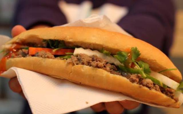 Bánh Mì Pate - Đoàn Quang Dung