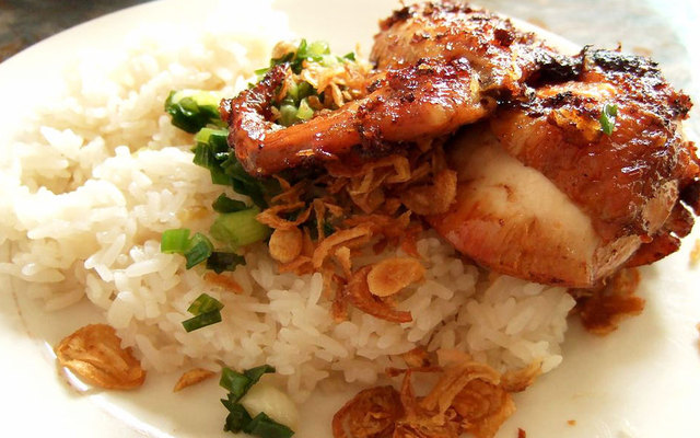 Cô Nhung - Bánh Mì Xôi Thịt