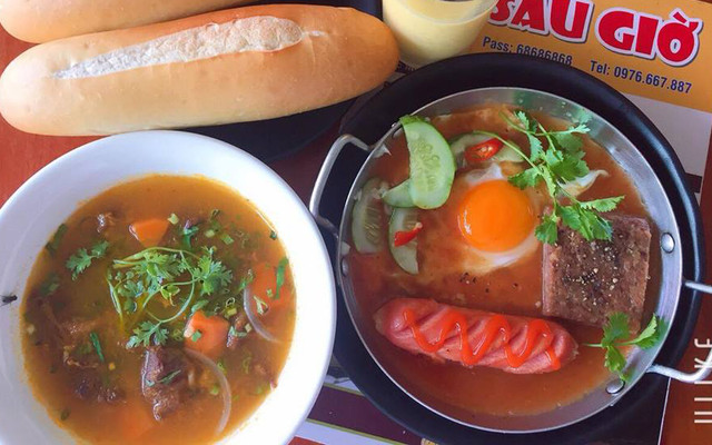 Tiệm Ăn Sáu Giờ - Bánh Mì Chảo, Sốt Vang & Sữa Ngô