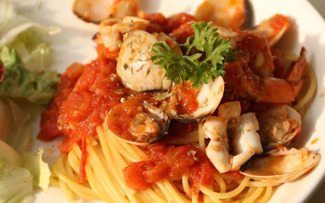 BuoNo - Steak & Spaghetti