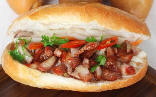 Bánh Mì Heo Quay - Lương Nhữ Hộc