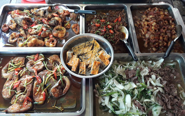 Cơm 127 - Huỳnh Văn Lũy