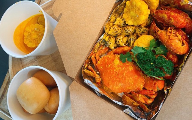 Sky Garden - BBQ & Hot Pot - Phan Văn Trị