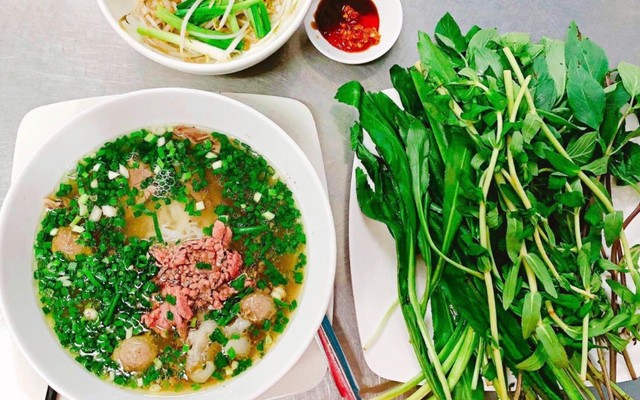 Phở Hạnh - Huỳnh Mẫn Đạt
