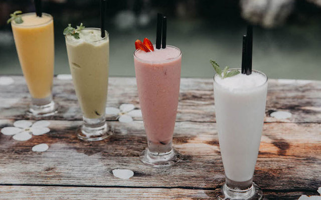 Cafe & Sinh Tố - 497 Phạm Văn Chiêu