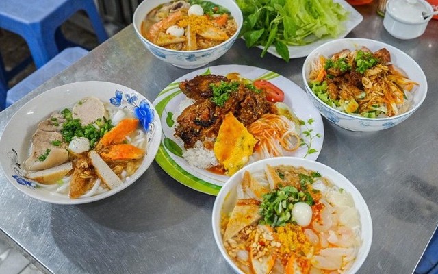 Quán Ăn Ninh Thuận - Mì Quảng & Bún Nem Thịt Nướng - 11 Đường D5