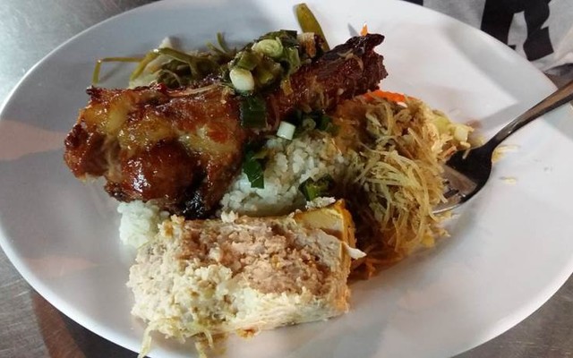 Cơm Tấm Kim Tiền 2 - 142 Nguyễn Cửu Đàm